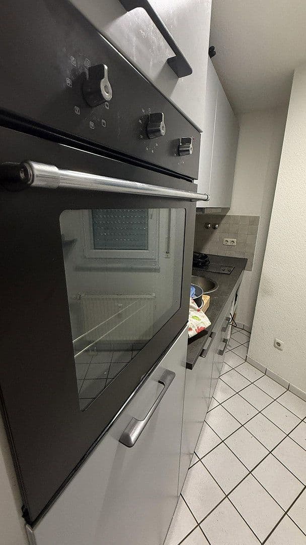 Pronájem bytu 2+1 61 m², Köln, Severní Porýní-Vestfálsko Pronájem bytu 2+1 61 m², Köln, Severní Porýní-Vestfálsko