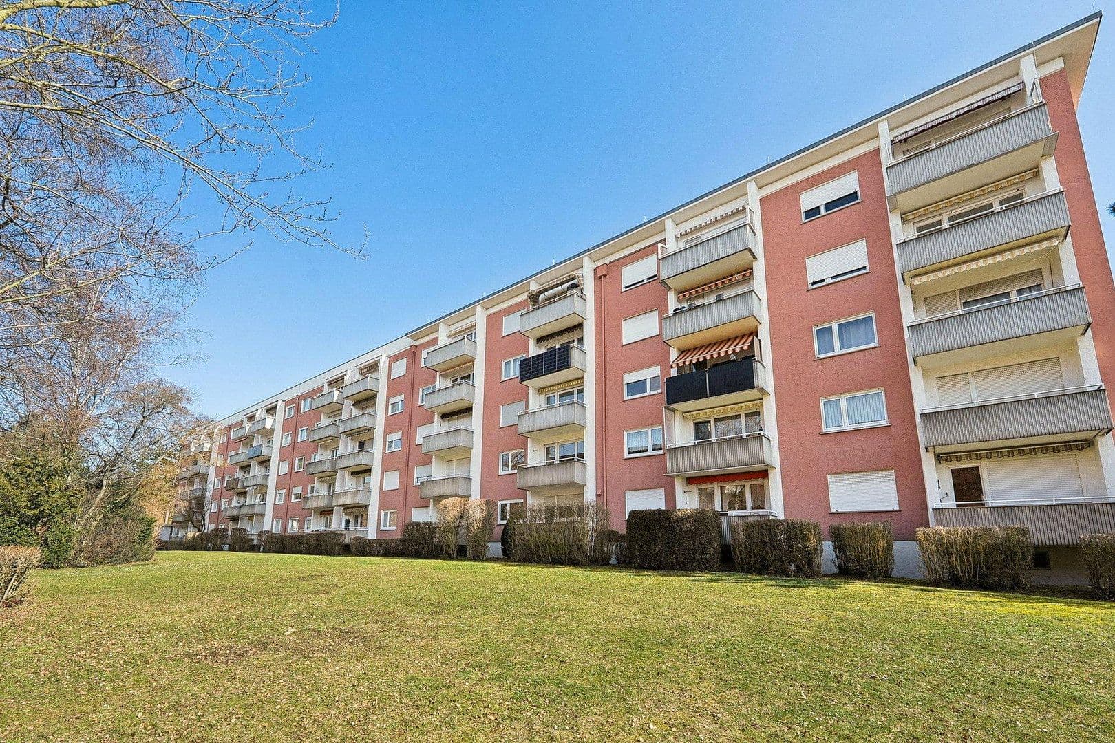 Prodej bytu 4+1 102 m², Haral-Hamberg-Straße 48, Schweinfurt, Bavorsko Prodej bytu 4+1 102 m², Haral-Hamberg-Straße 48, Schweinfurt, Bavorsko
