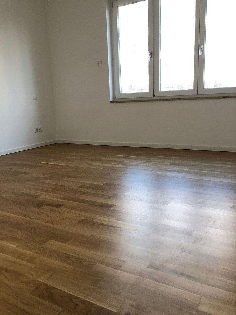 Prodej bytu 3+1 86 m², Brauhaus Str., Nürnberg, Bavorsko Prodej bytu 3+1 86 m², Brauhaus Str., Nürnberg, Bavorsko