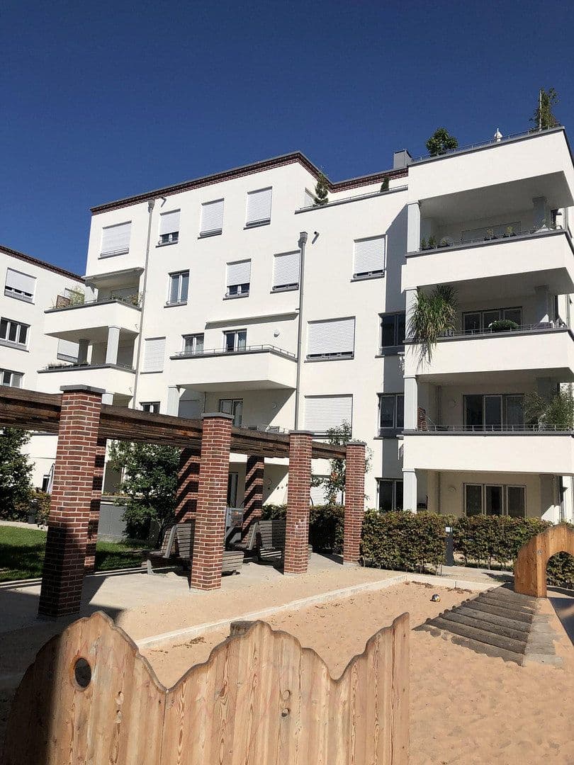 Prodej bytu 3+1 86 m², Brauhaus Str., Nürnberg, Bavorsko Prodej bytu 3+1 86 m², Brauhaus Str., Nürnberg, Bavorsko