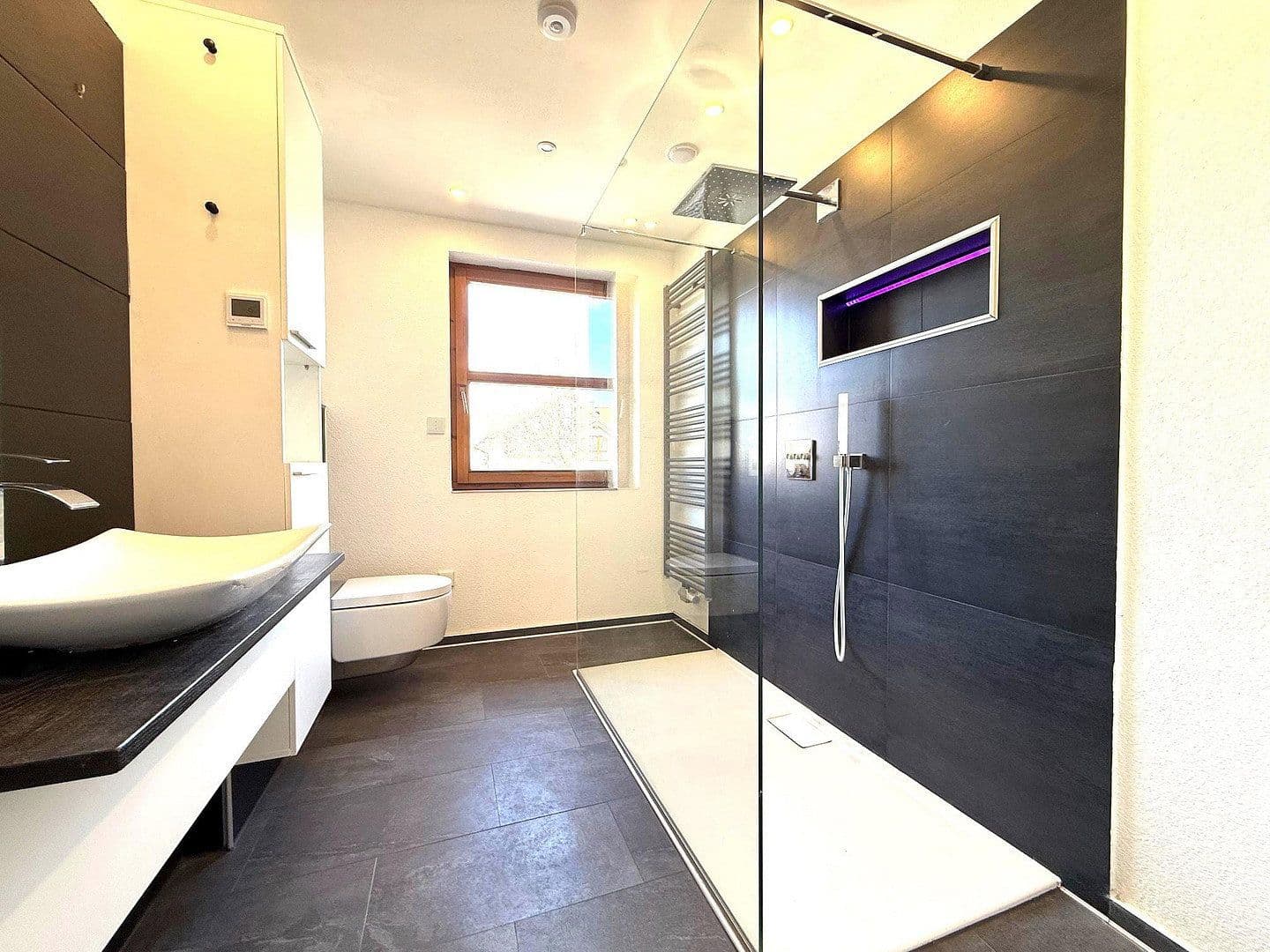 Pronájem domu 80 m², pozemek 500 m², Bruckberg, Bavorsko Pronájem domu 80 m², pozemek 500 m², Bruckberg, Bavorsko