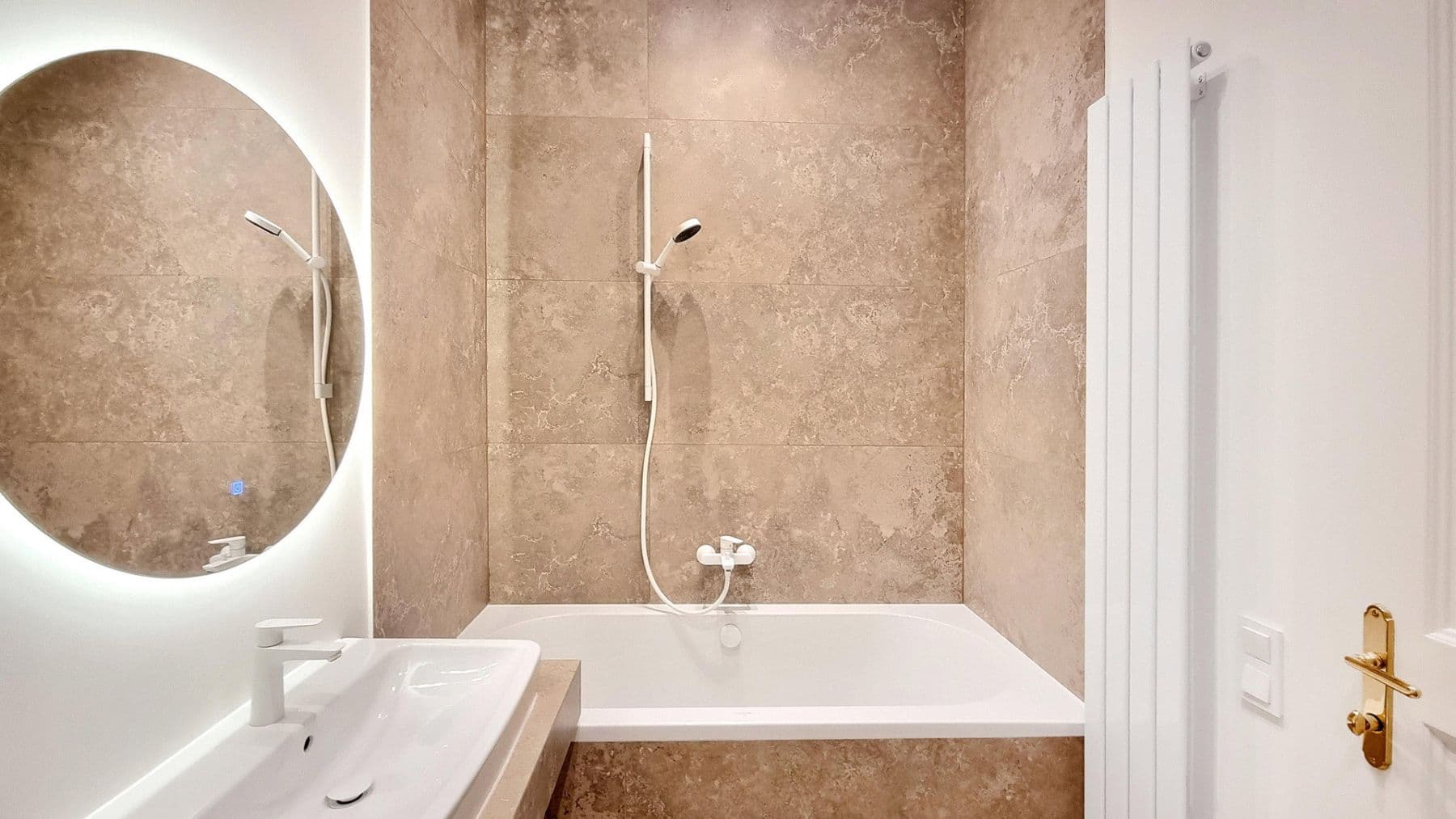 Prodej bytu 3+1 65 m², Wien, Wien Prodej bytu 3+1 65 m², Wien, Wien