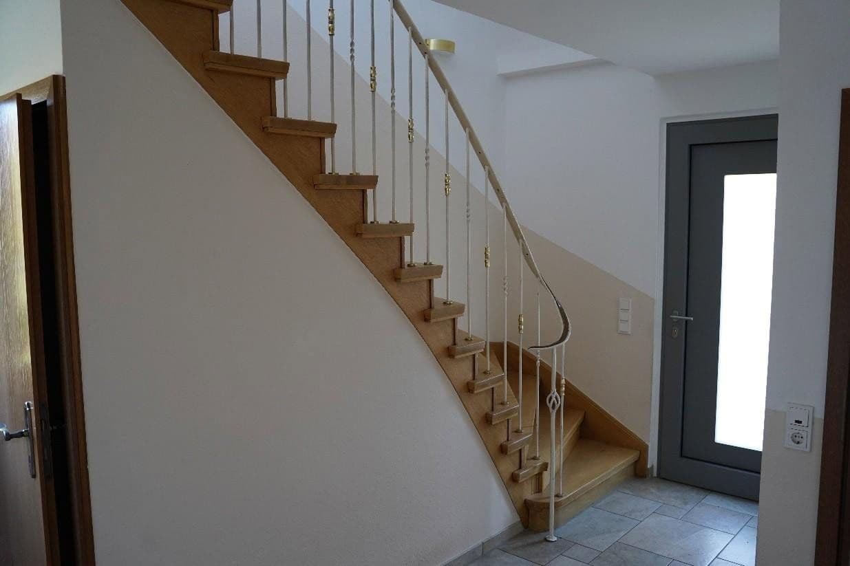 Prodej domu 142 m², pozemek 862 m², Odenthal, Severní Porýní-Vestfálsko Prodej domu 142 m², pozemek 862 m², Odenthal, Severní Porýní-Vestfálsko