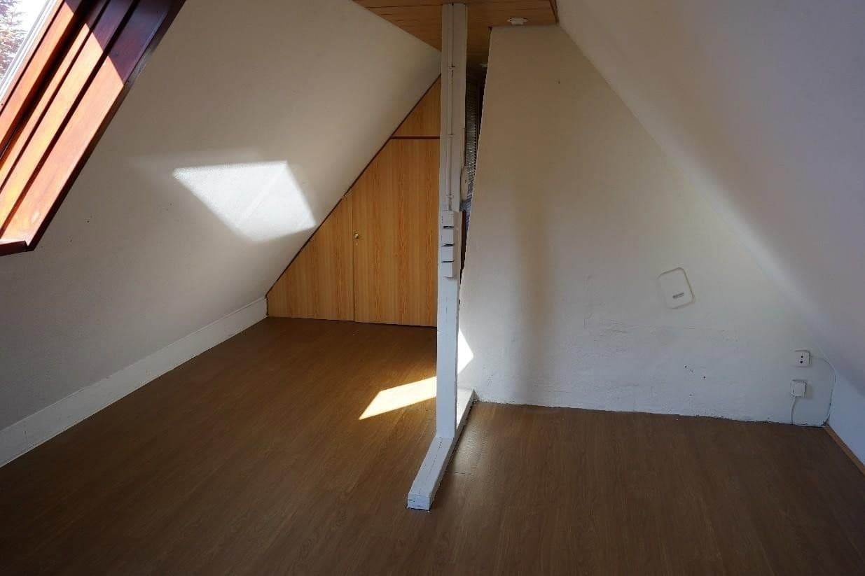 Prodej domu 142 m², pozemek 862 m², Odenthal, Severní Porýní-Vestfálsko Prodej domu 142 m², pozemek 862 m², Odenthal, Severní Porýní-Vestfálsko