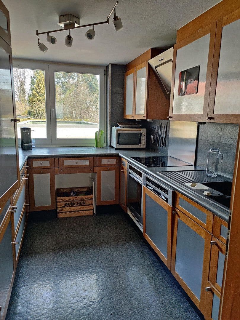 Prodej domu 162 m², pozemek 475 m², Fürstenfeldbruck, Bavorsko Prodej domu 162 m², pozemek 475 m², Fürstenfeldbruck, Bavorsko