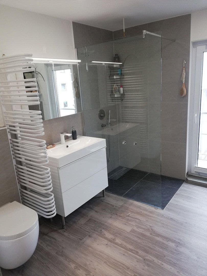 Prodej domu 162 m², pozemek 475 m², Fürstenfeldbruck, Bavorsko Prodej domu 162 m², pozemek 475 m², Fürstenfeldbruck, Bavorsko