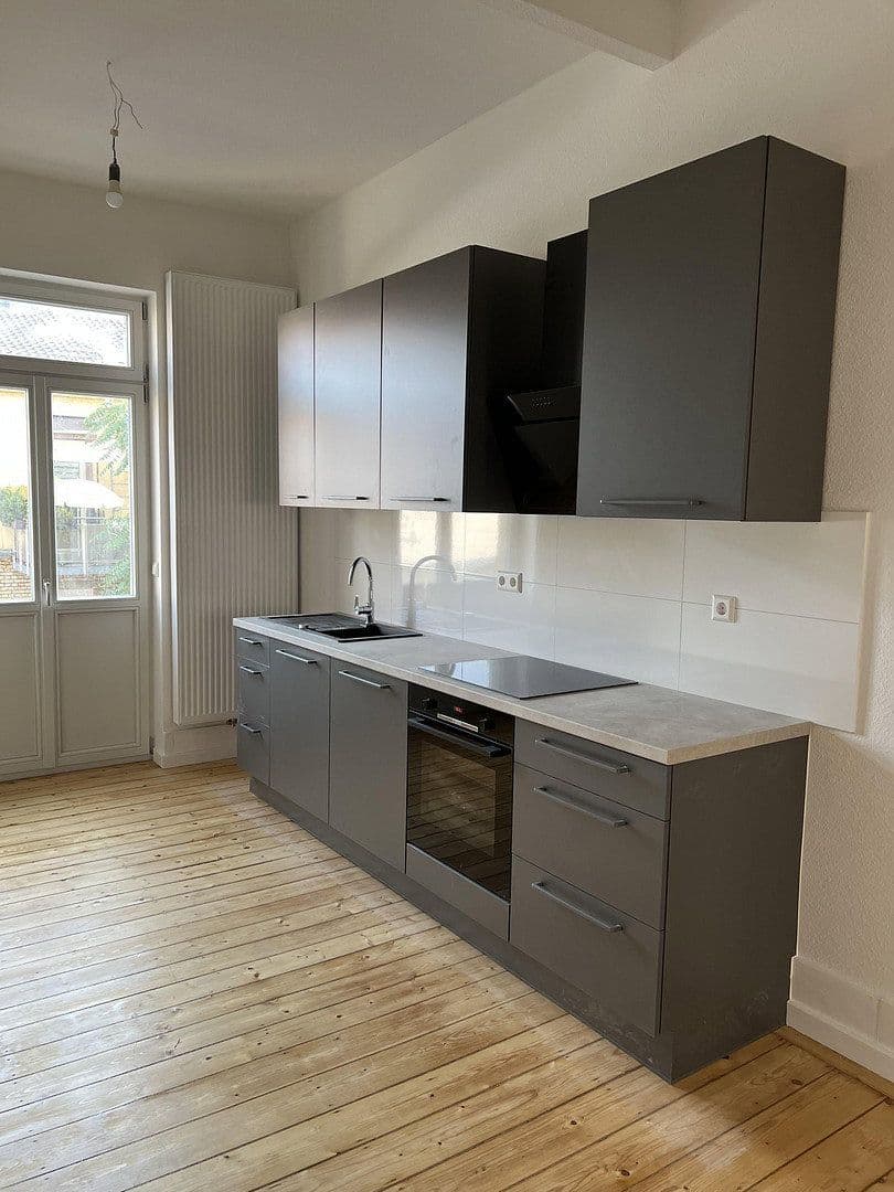 Pronájem bytu 2+1 62 m², Bachstraße 44, Karlsruhe, Bádensko-Württembersko Pronájem bytu 2+1 62 m², Bachstraße 44, Karlsruhe, Bádensko-Württembersko