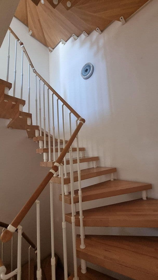 Prodej domu 150 m², pozemek 207 m², Händelstr. 1, Feldkirchen, Bavorsko Prodej domu 150 m², pozemek 207 m², Händelstr. 1, Feldkirchen, Bavorsko