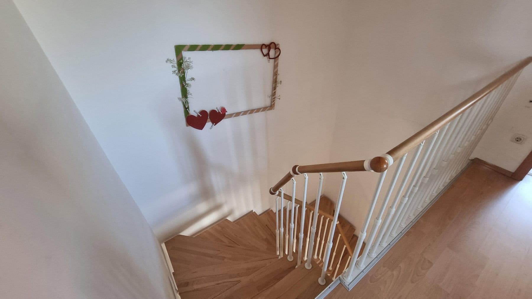 Prodej domu 150 m², pozemek 207 m², Händelstr. 1, Feldkirchen, Bavorsko Prodej domu 150 m², pozemek 207 m², Händelstr. 1, Feldkirchen, Bavorsko