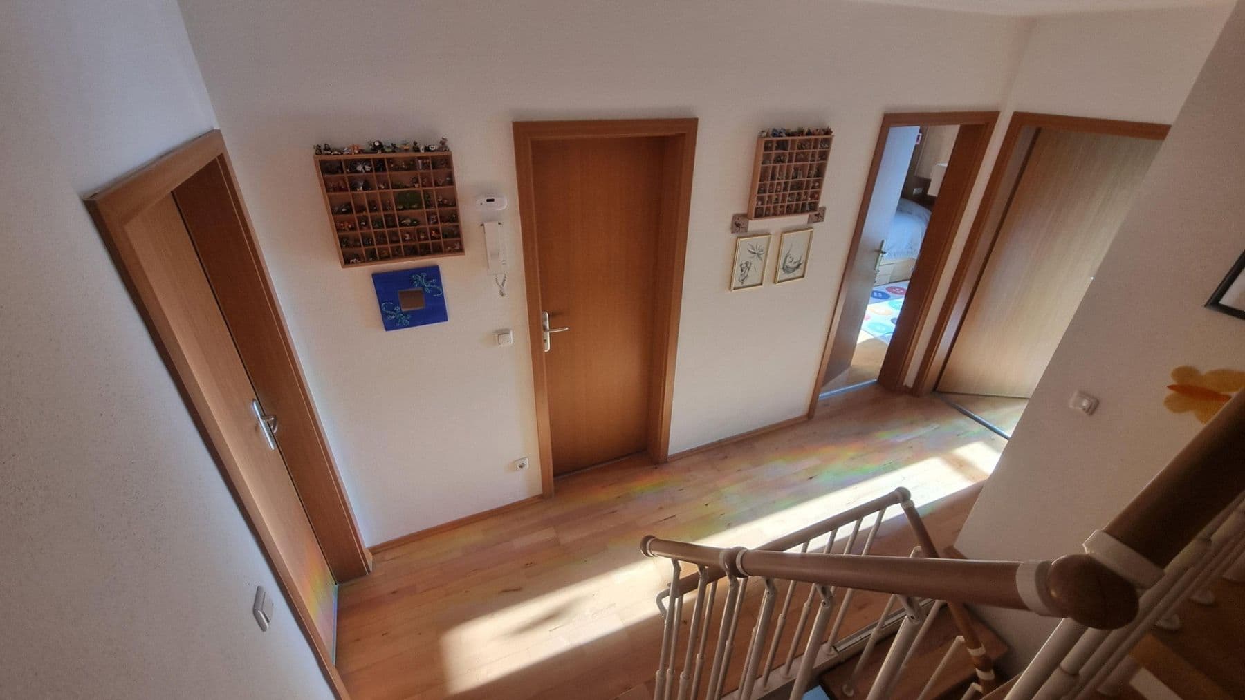 Prodej domu 150 m², pozemek 207 m², Händelstr. 1, Feldkirchen, Bavorsko Prodej domu 150 m², pozemek 207 m², Händelstr. 1, Feldkirchen, Bavorsko