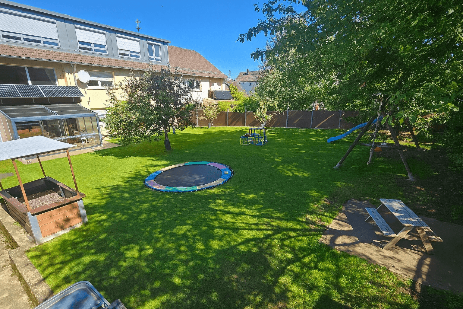 Prodej bytu 4+kk 113 m², Schwäbisch Gmünd, Bádensko-Württembersko Prodej bytu 4+kk 113 m², Schwäbisch Gmünd, Bádensko-Württembersko