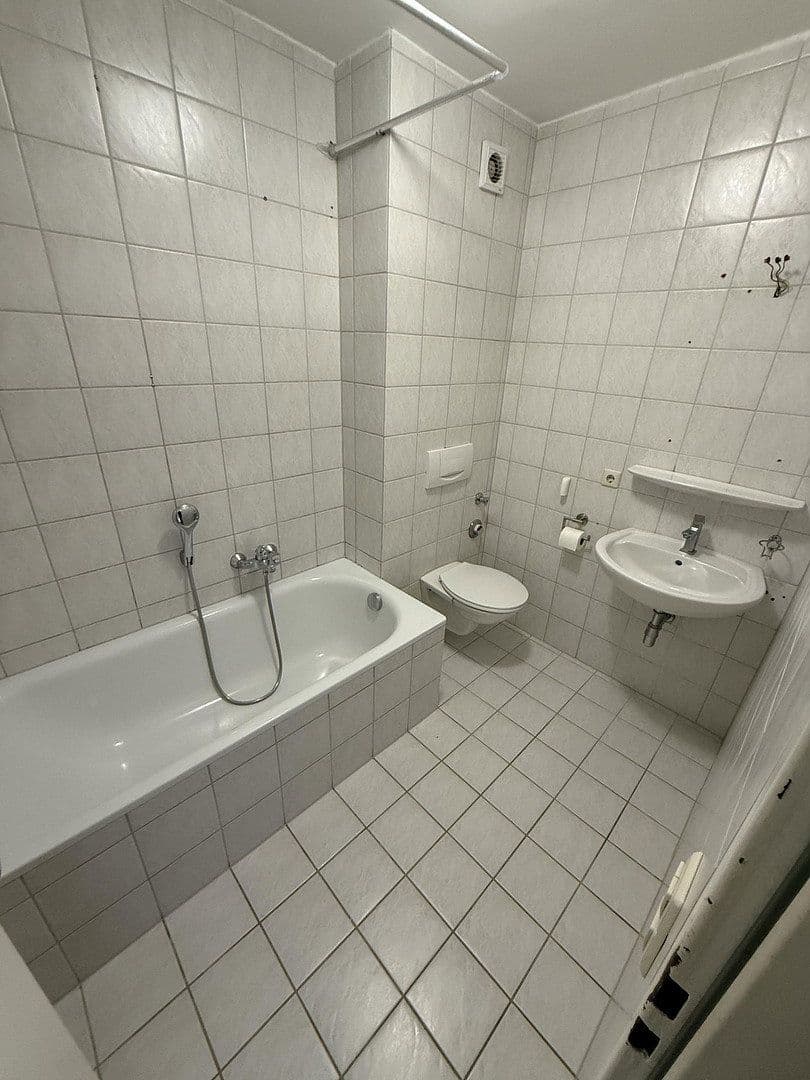 Prodej bytu 3+1 67 m², Brunnenstrasse 5, Friolzheim, Bádensko-Württembersko Prodej bytu 3+1 67 m², Brunnenstrasse 5, Friolzheim, Bádensko-Württembersko