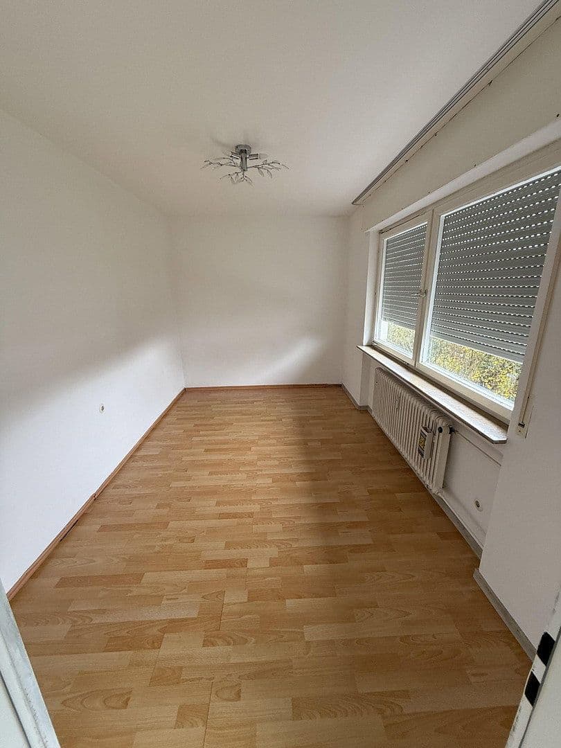 Prodej bytu 3+1 67 m², Brunnenstrasse 5, Friolzheim, Bádensko-Württembersko Prodej bytu 3+1 67 m², Brunnenstrasse 5, Friolzheim, Bádensko-Württembersko