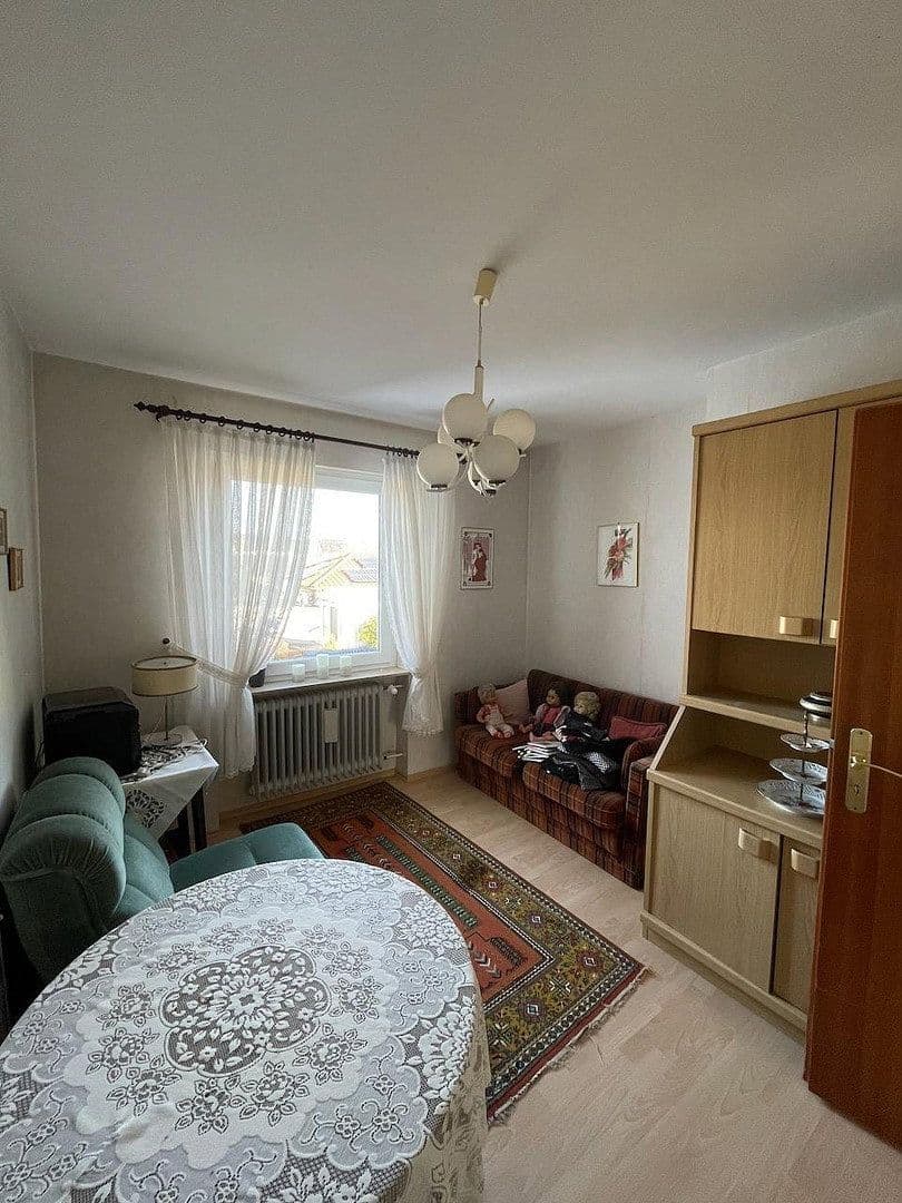 Prodej domu 131 m², pozemek 181 m², Hattersheim am Main, Hessen Prodej domu 131 m², pozemek 181 m², Hattersheim am Main, Hessen