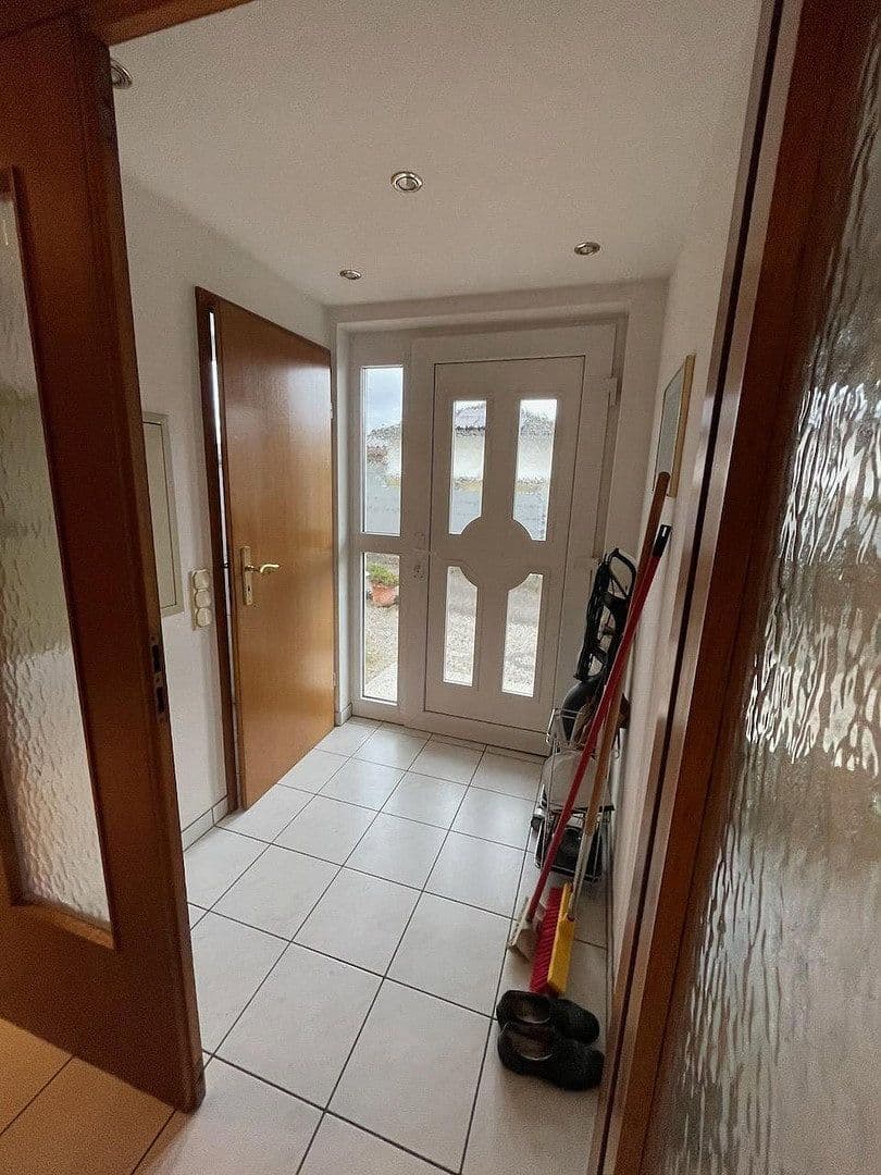 Prodej domu 131 m², pozemek 181 m², Hattersheim am Main, Hessen Prodej domu 131 m², pozemek 181 m², Hattersheim am Main, Hessen