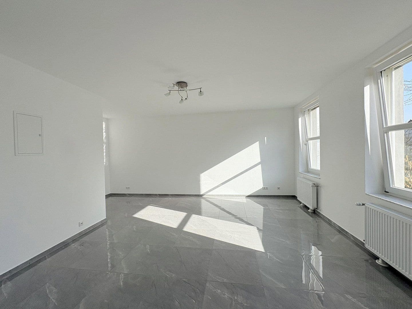 Pronájem kanceláře 65 m², Enger, Severní Porýní-Vestfálsko Pronájem kanceláře 65 m², Enger, Severní Porýní-Vestfálsko