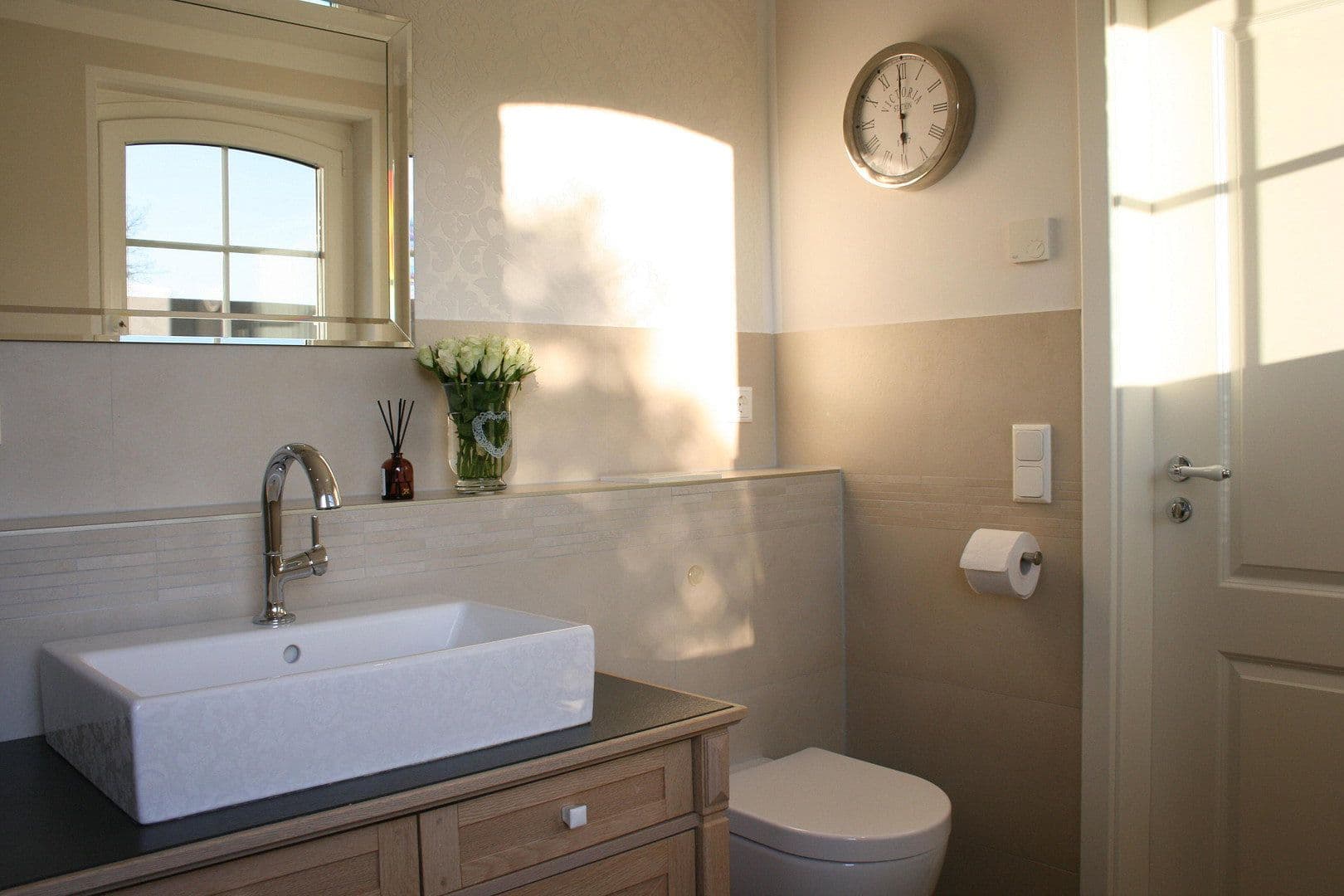 Prodej domu 167 m², pozemek 1.266 m², Vierden, Dolní Sasko Prodej domu 167 m², pozemek 1.266 m², Vierden, Dolní Sasko