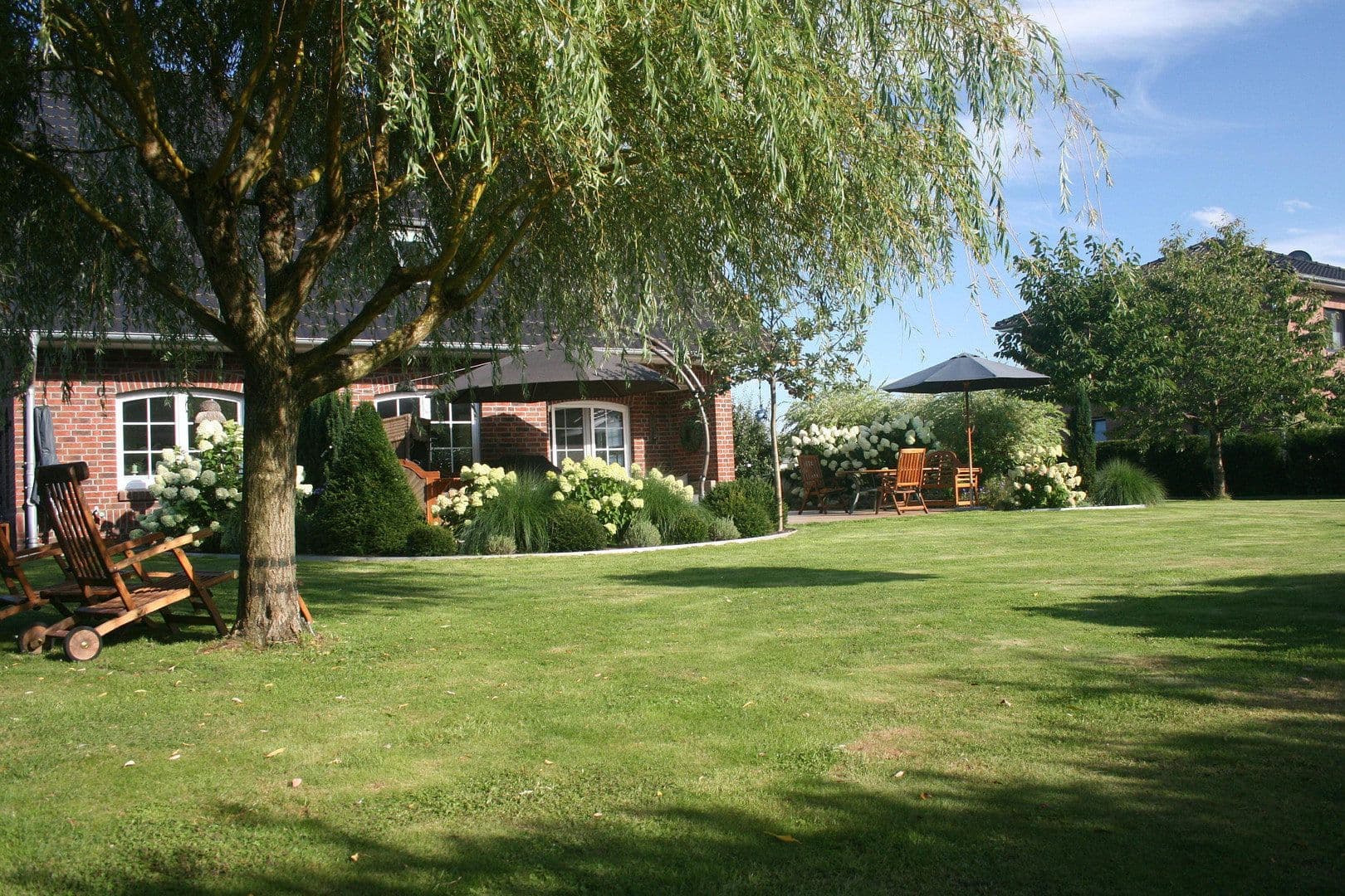 Prodej domu 167 m², pozemek 1.266 m², Vierden, Dolní Sasko Prodej domu 167 m², pozemek 1.266 m², Vierden, Dolní Sasko