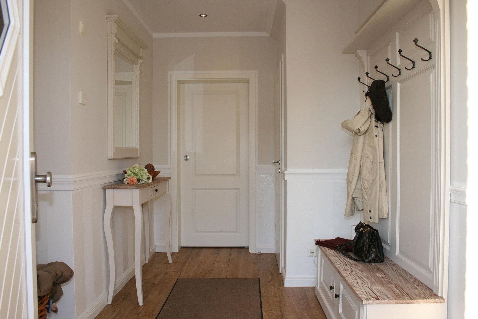 Prodej domu 167 m², pozemek 1.266 m², Vierden, Dolní Sasko Prodej domu 167 m², pozemek 1.266 m², Vierden, Dolní Sasko