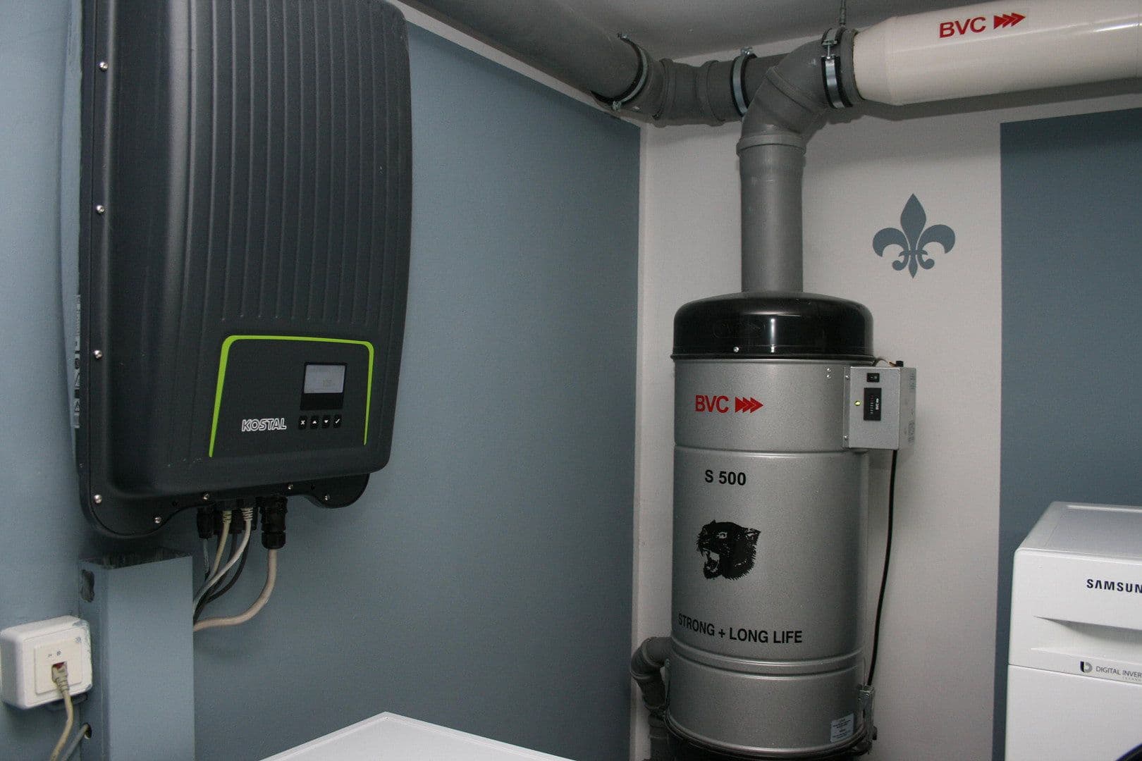 Prodej domu 167 m², pozemek 1.266 m², Vierden, Dolní Sasko Prodej domu 167 m², pozemek 1.266 m², Vierden, Dolní Sasko