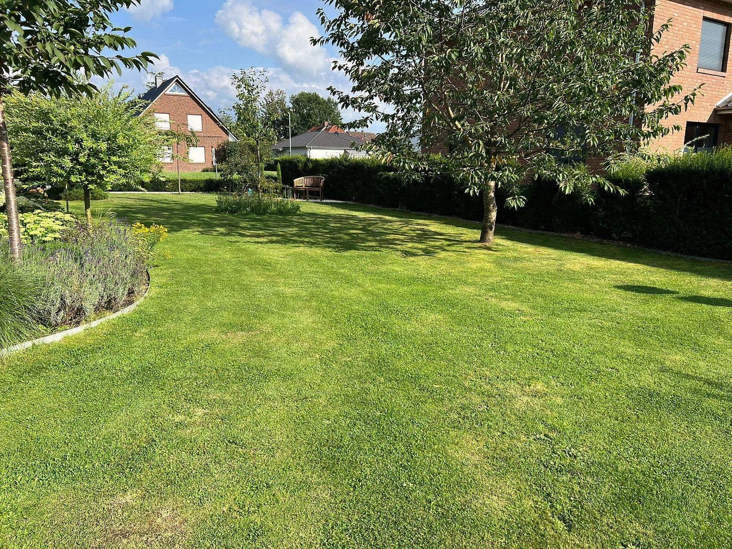 Prodej domu 167 m², pozemek 1.266 m², Vierden, Dolní Sasko Prodej domu 167 m², pozemek 1.266 m², Vierden, Dolní Sasko