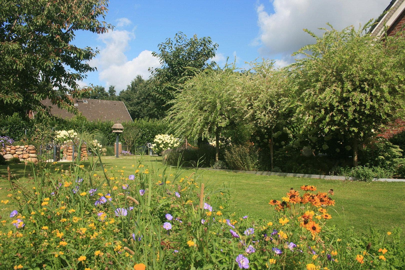 Prodej domu 167 m², pozemek 1.266 m², Vierden, Dolní Sasko Prodej domu 167 m², pozemek 1.266 m², Vierden, Dolní Sasko