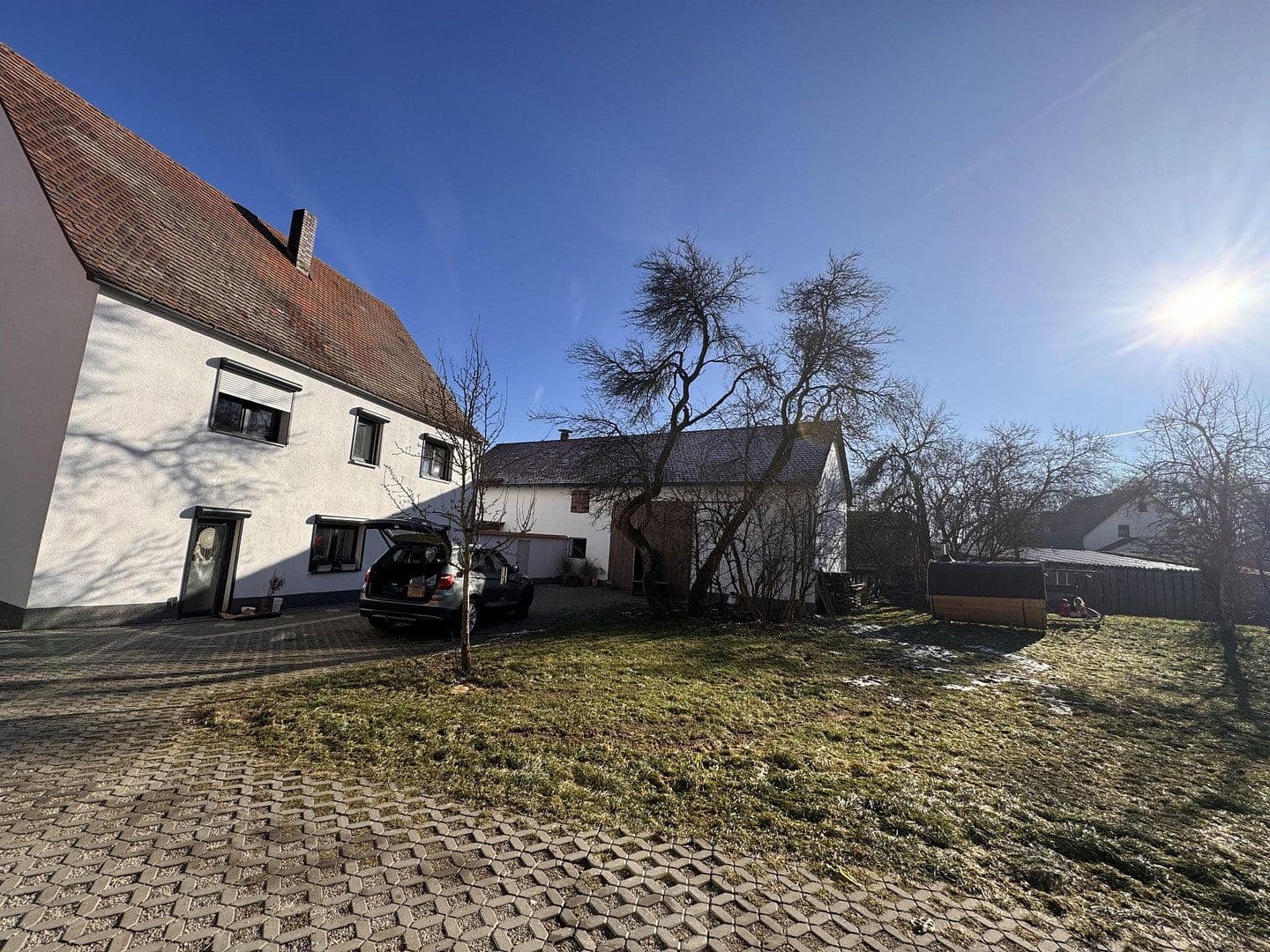 Prodej domu 137 m², pozemek 950 m², Wappeltshofen 4, Altdorf bei Nürnberg, Bavorsko Prodej domu 137 m², pozemek 950 m², Wappeltshofen 4, Altdorf bei Nürnberg, Bavorsko