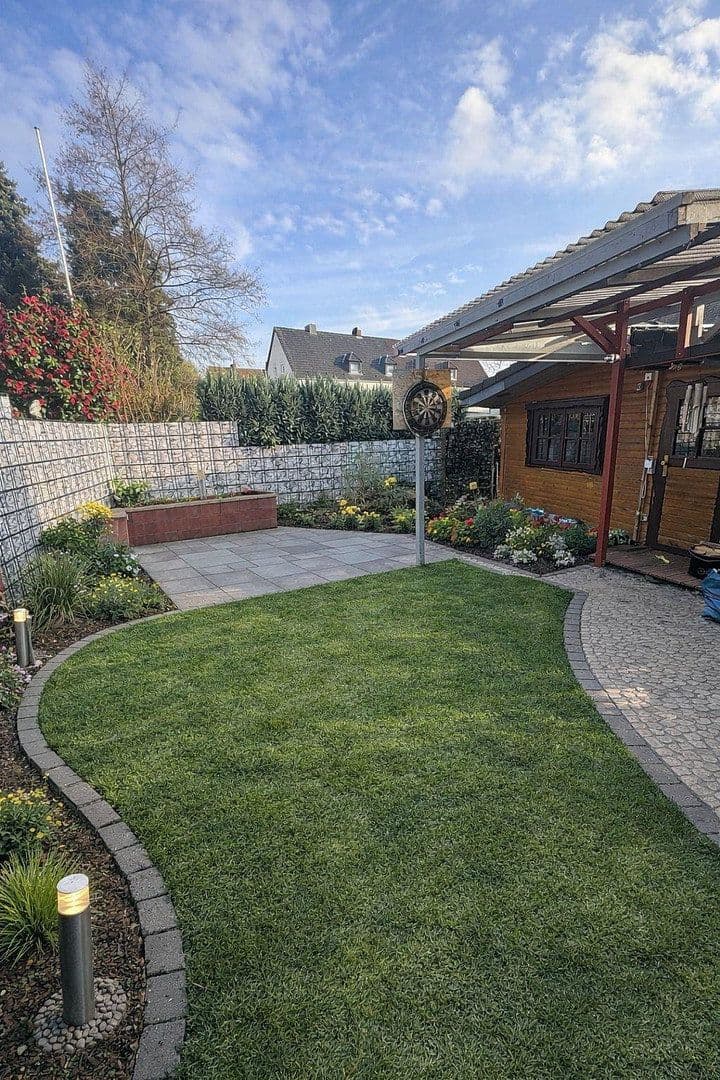 Pronájem bytu 4+1 112 m², Bochum, Severní Porýní-Vestfálsko Pronájem bytu 4+1 112 m², Bochum, Severní Porýní-Vestfálsko