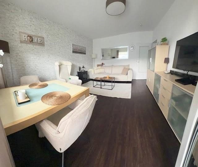 Prodej bytu 2+1 57 m², Essen, Severní Porýní-Vestfálsko Prodej bytu 2+1 57 m², Essen, Severní Porýní-Vestfálsko