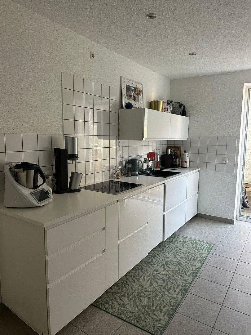 Pronájem bytu 3+1 70 m², Altenwoogstr.35, Kaiserslautern, Porýní-Falc Pronájem bytu 3+1 70 m², Altenwoogstr.35, Kaiserslautern, Porýní-Falc