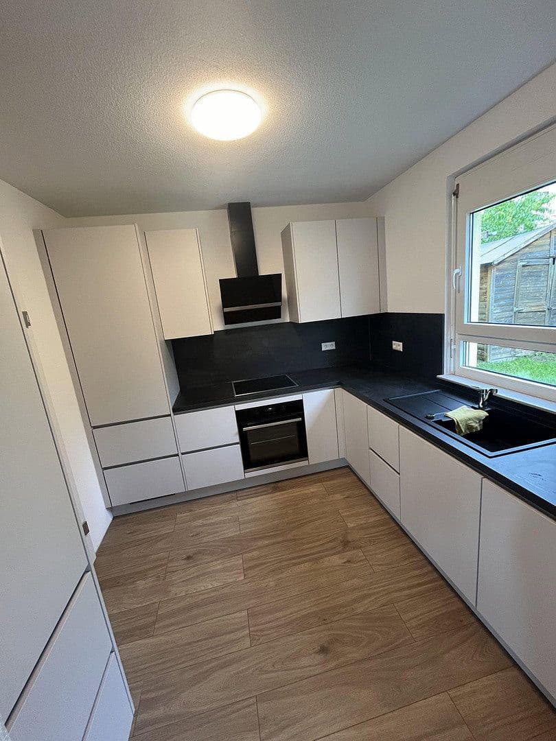 Prodej domu 130 m², pozemek 397 m², Deißlingen, Bádensko-Württembersko Prodej domu 130 m², pozemek 397 m², Deißlingen, Bádensko-Württembersko