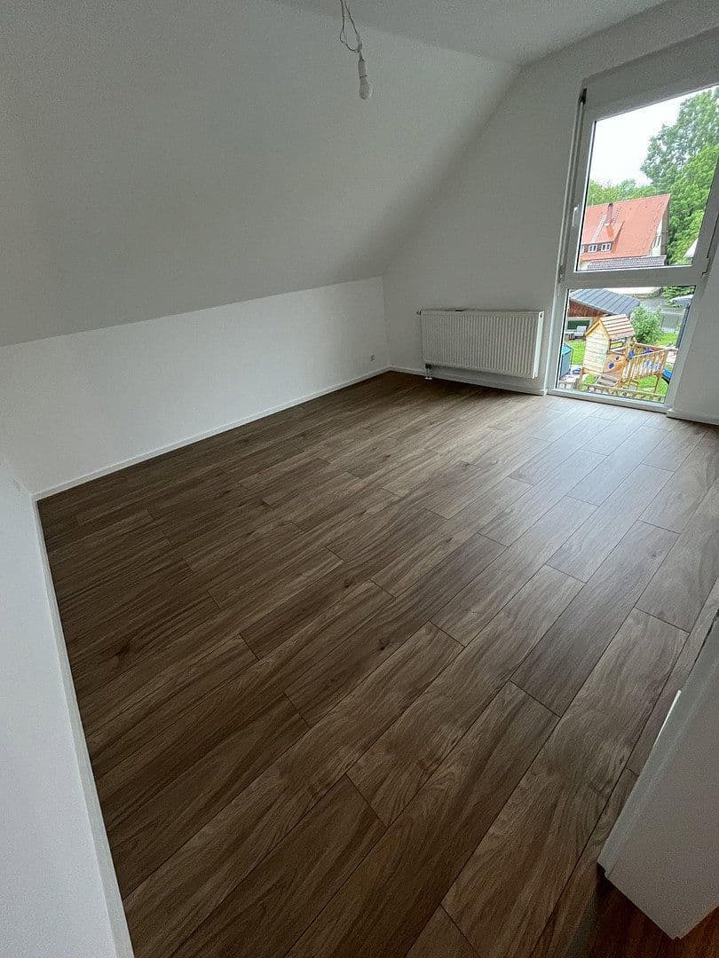 Prodej domu 130 m², pozemek 397 m², Deißlingen, Bádensko-Württembersko Prodej domu 130 m², pozemek 397 m², Deißlingen, Bádensko-Württembersko