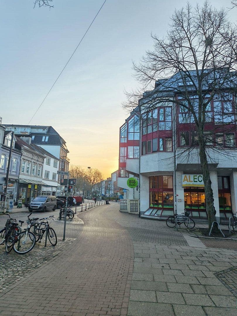 Prodej bytu 2+1 75 m², Bremen, Bremen Prodej bytu 2+1 75 m², Bremen, Bremen