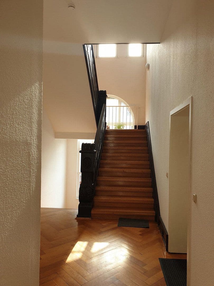 Pronájem bytu 2+1 50 m², Rohrer Str. 2, Meiningen, Durynsko Pronájem bytu 2+1 50 m², Rohrer Str. 2, Meiningen, Durynsko