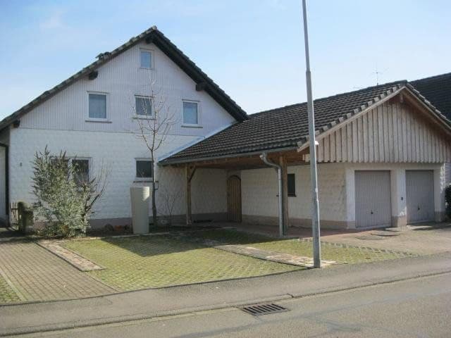 Prodej bytu 5+kk 99 m², Wyhl, Bádensko-Württembersko Prodej bytu 5+kk 99 m², Wyhl, Bádensko-Württembersko