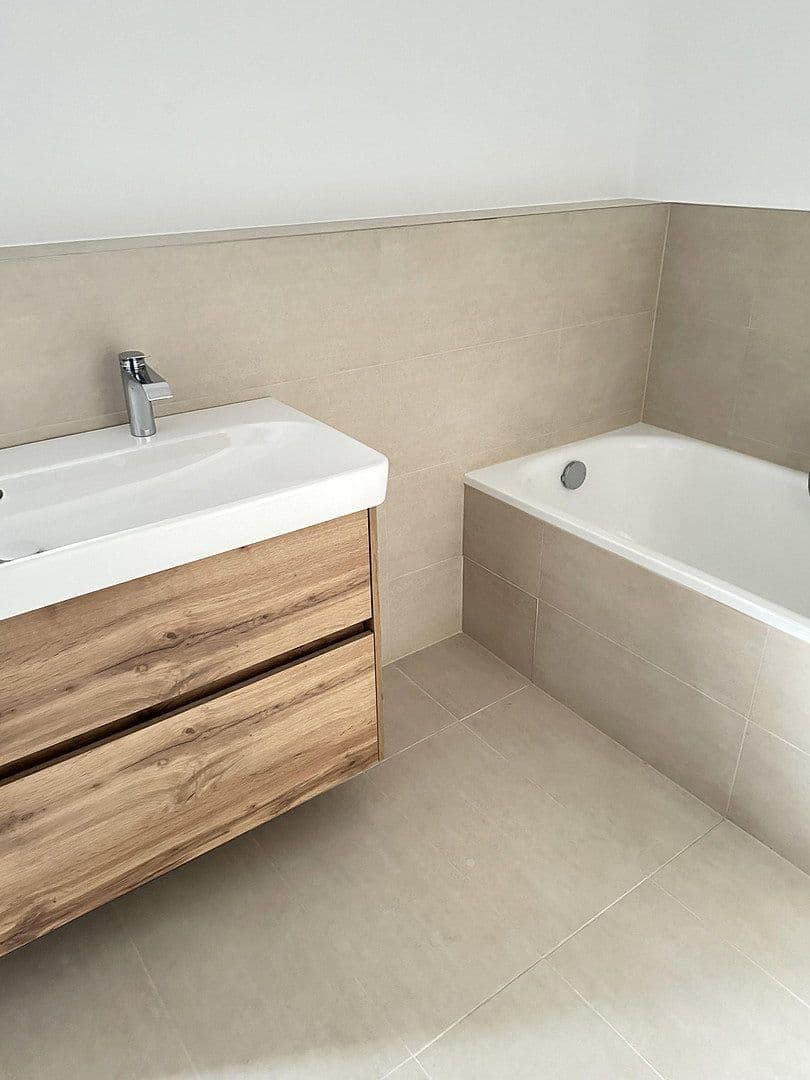 Pronájem bytu 4+1 123 m², Geishornstraße 8, Offenbach am Main, Hessen Pronájem bytu 4+1 123 m², Geishornstraße 8, Offenbach am Main, Hessen