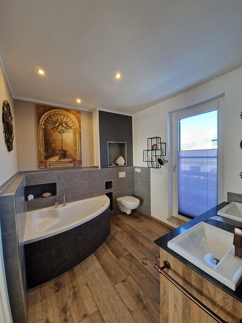 Prodej domu 300 m², pozemek 782 m², Mühlenbecker Land, Braniborsko Prodej domu 300 m², pozemek 782 m², Mühlenbecker Land, Braniborsko