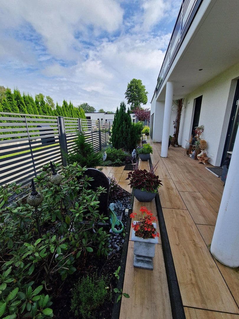 Prodej domu 300 m², pozemek 782 m², Mühlenbecker Land, Braniborsko Prodej domu 300 m², pozemek 782 m², Mühlenbecker Land, Braniborsko