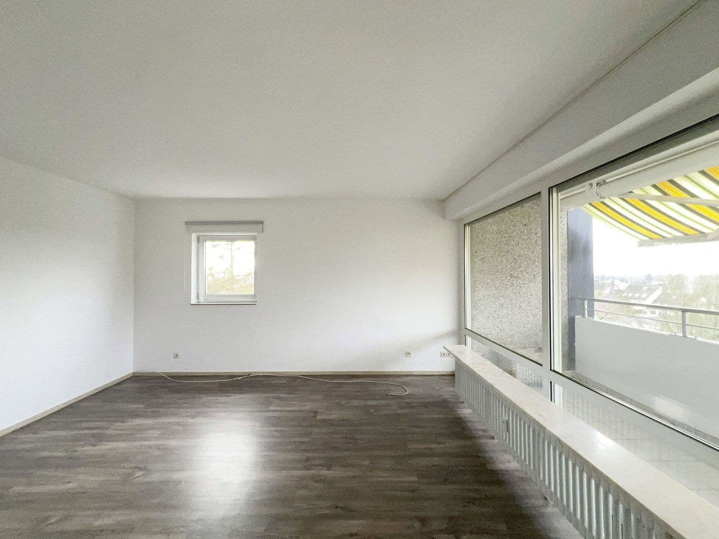 Pronájem bytu 3+1 91 m², Tilsiterweg 3, Kaarst, Severní Porýní-Vestfálsko Pronájem bytu 3+1 91 m², Tilsiterweg 3, Kaarst, Severní Porýní-Vestfálsko