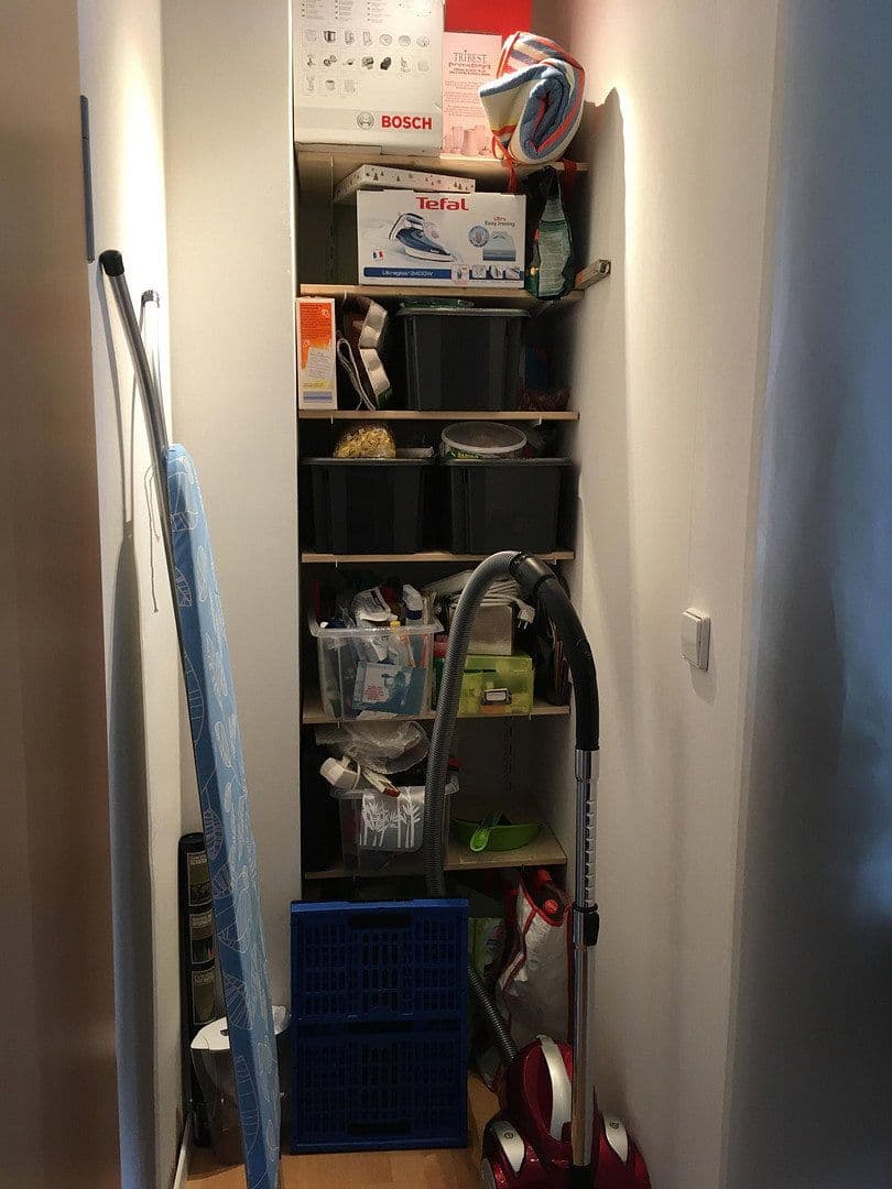 Prodej bytu 2+1 48 m², Schwarenbergstr. 10, Stuttgart, Bádensko-Württembersko Prodej bytu 2+1 48 m², Schwarenbergstr. 10, Stuttgart, Bádensko-Württembersko