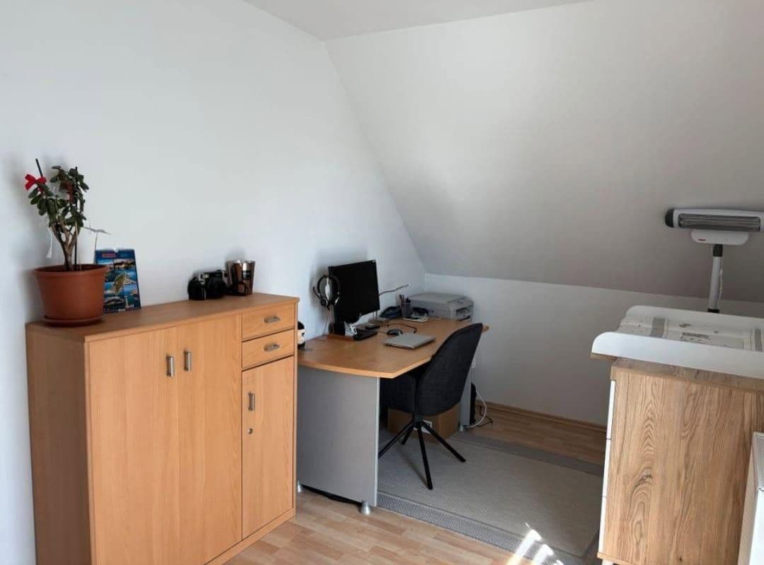 Pronájem bytu 4+1 103 m², Reichsdorfstraße 5, Sennfeld, Bavorsko Pronájem bytu 4+1 103 m², Reichsdorfstraße 5, Sennfeld, Bavorsko