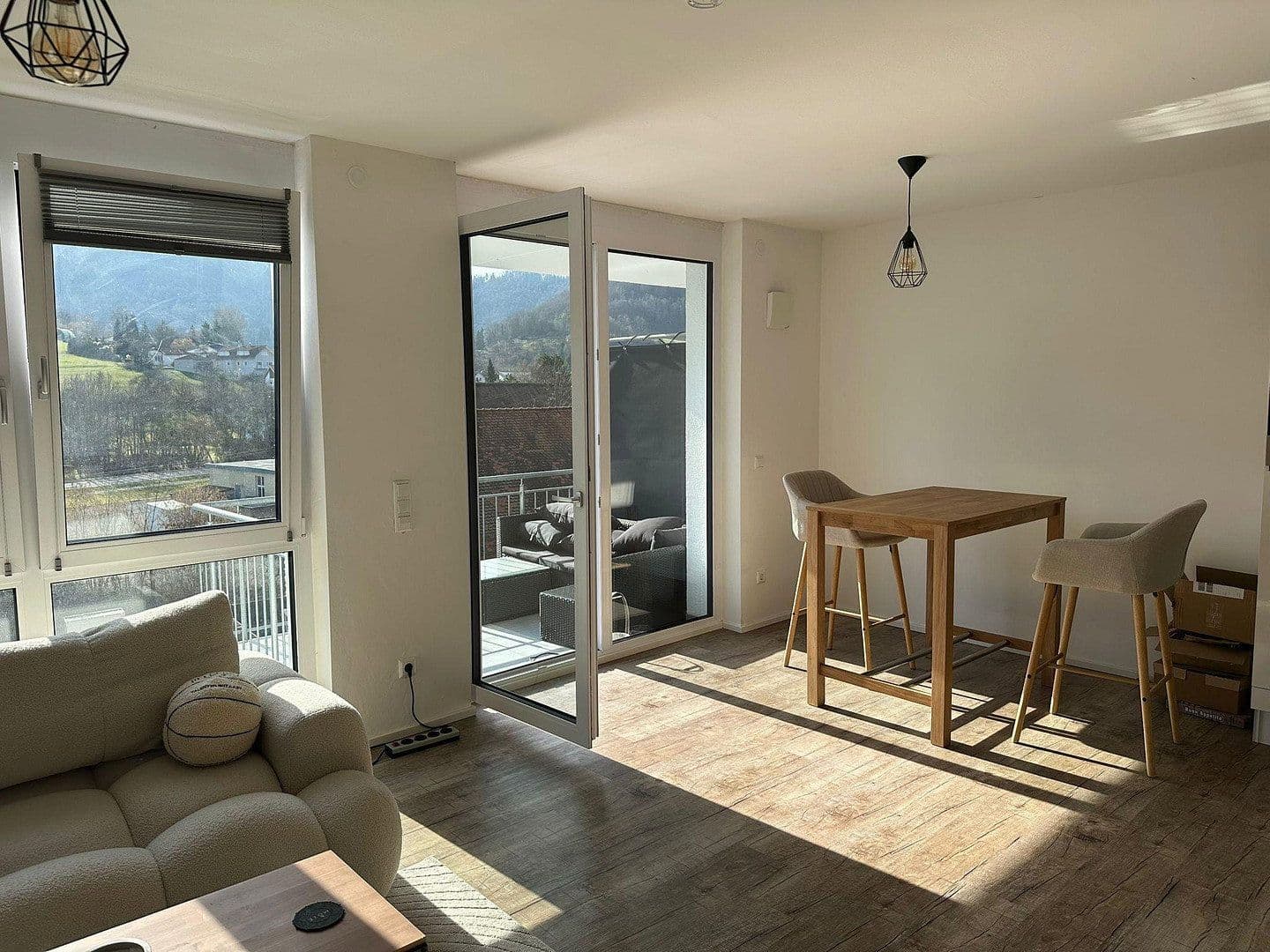 Pronájem bytu 3+1 72 m², Deggingen, Bádensko-Württembersko Pronájem bytu 3+1 72 m², Deggingen, Bádensko-Württembersko