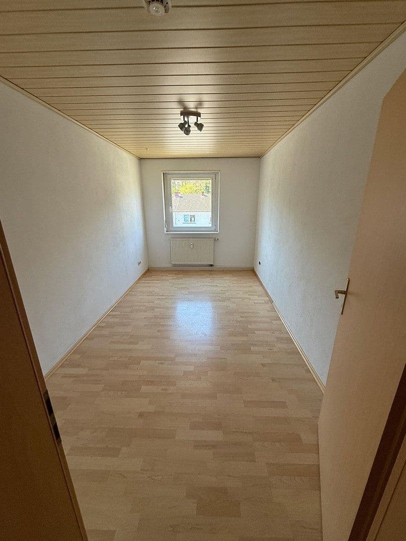 Pronájem bytu 3+1 75 m², Am Rauschenweg 38, Kaiserslautern, Porýní-Falc Pronájem bytu 3+1 75 m², Am Rauschenweg 38, Kaiserslautern, Porýní-Falc