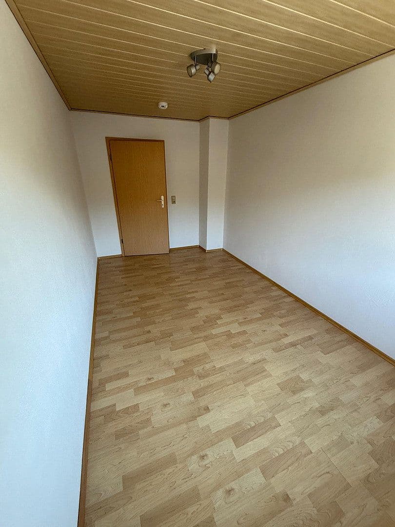 Pronájem bytu 3+1 75 m², Am Rauschenweg 38, Kaiserslautern, Porýní-Falc Pronájem bytu 3+1 75 m², Am Rauschenweg 38, Kaiserslautern, Porýní-Falc