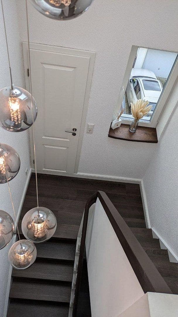 Prodej domu 165 m², pozemek 820 m², Essen, Severní Porýní-Vestfálsko Prodej domu 165 m², pozemek 820 m², Essen, Severní Porýní-Vestfálsko