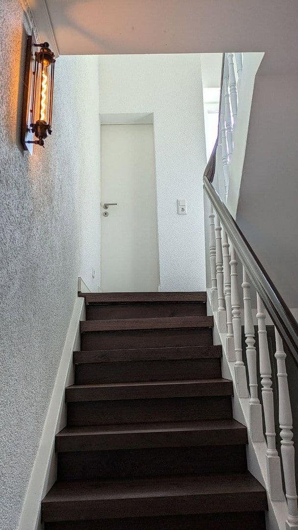 Prodej domu 165 m², pozemek 820 m², Essen, Severní Porýní-Vestfálsko Prodej domu 165 m², pozemek 820 m², Essen, Severní Porýní-Vestfálsko