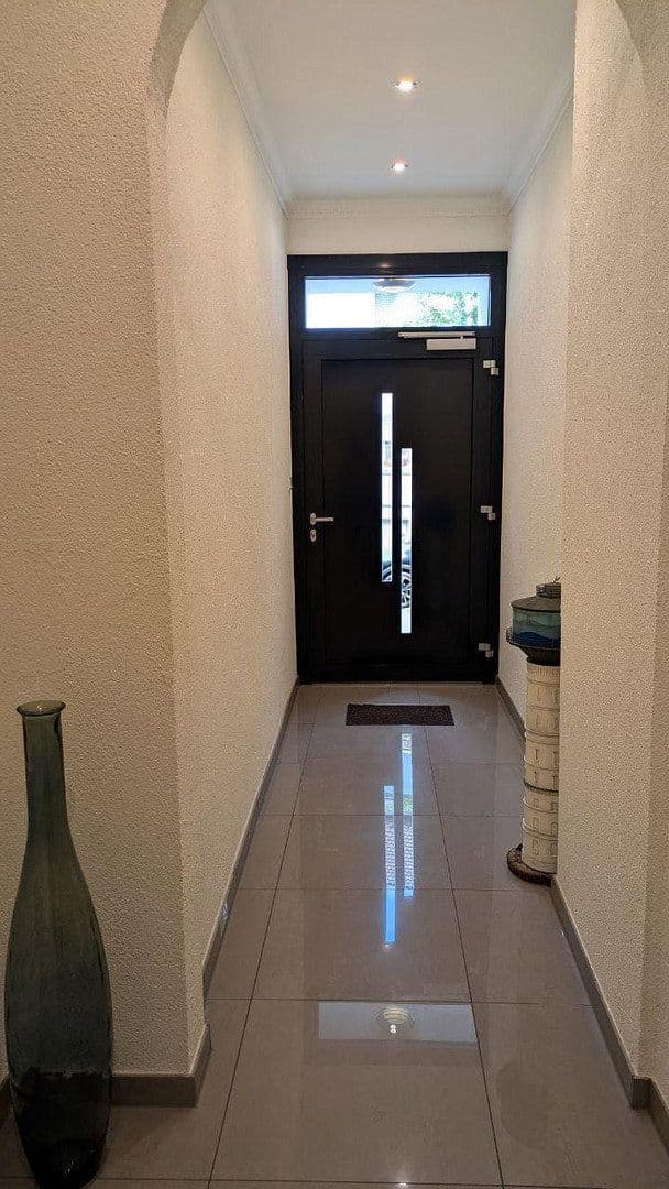 Prodej domu 165 m², pozemek 820 m², Essen, Severní Porýní-Vestfálsko Prodej domu 165 m², pozemek 820 m², Essen, Severní Porýní-Vestfálsko