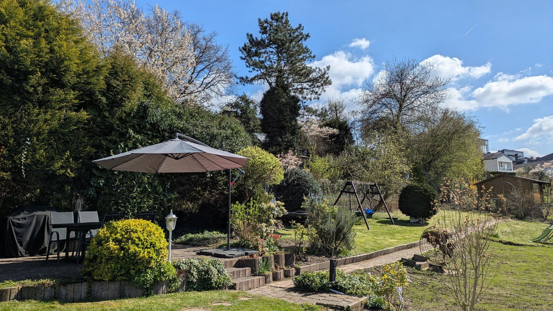 Prodej domu 165 m², pozemek 820 m², Essen, Severní Porýní-Vestfálsko Prodej domu 165 m², pozemek 820 m², Essen, Severní Porýní-Vestfálsko