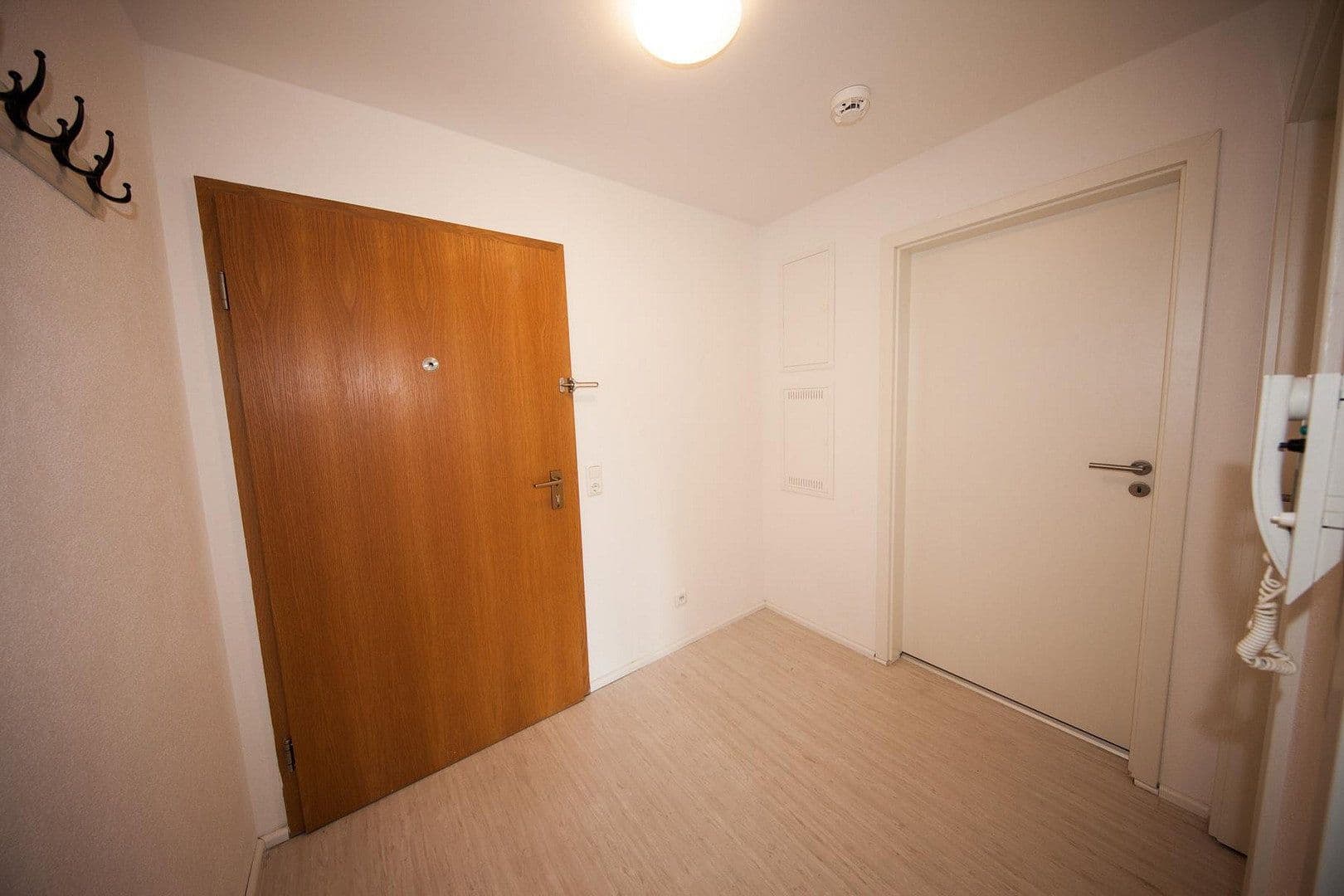 Pronájem bytu 2+1 49 m², Ilmenava, Durynsko Pronájem bytu 2+1 49 m², Ilmenava, Durynsko