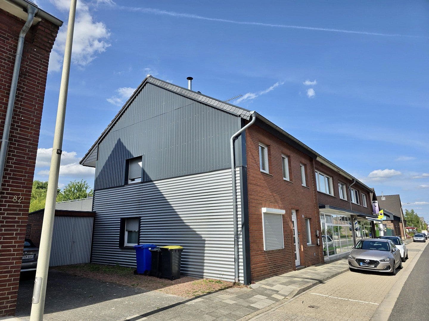 Prodej domu 120 m², pozemek 470 m², Hauptstr. 80, Niederkrüchten, Severní Porýní-Vestfálsko Prodej domu 120 m², pozemek 470 m², Hauptstr. 80, Niederkrüchten, Severní Porýní-Vestfálsko